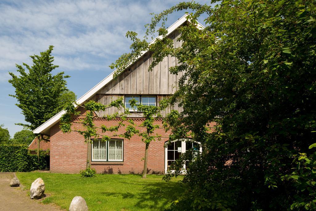 Hotel & Lodges Erve Bruggert Хааксберген Стая снимка